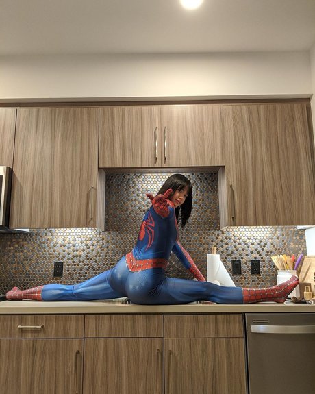 Nyachty model hot archive