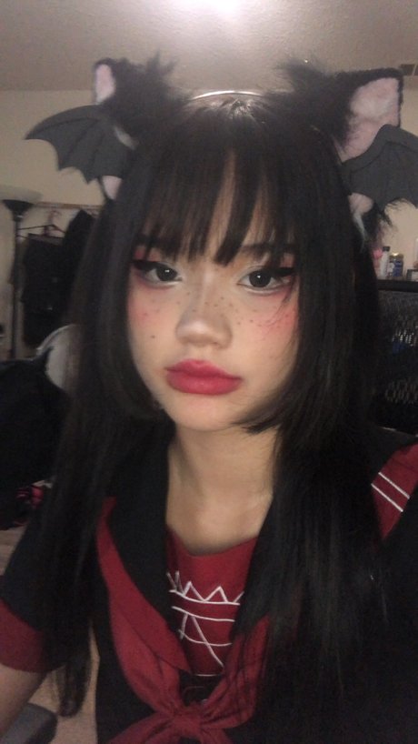 Nyachty erotic star photo