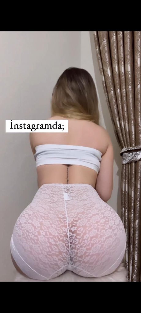 Oznur Guven_ star perfect photos