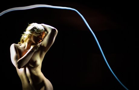 Karina Pennett art model img