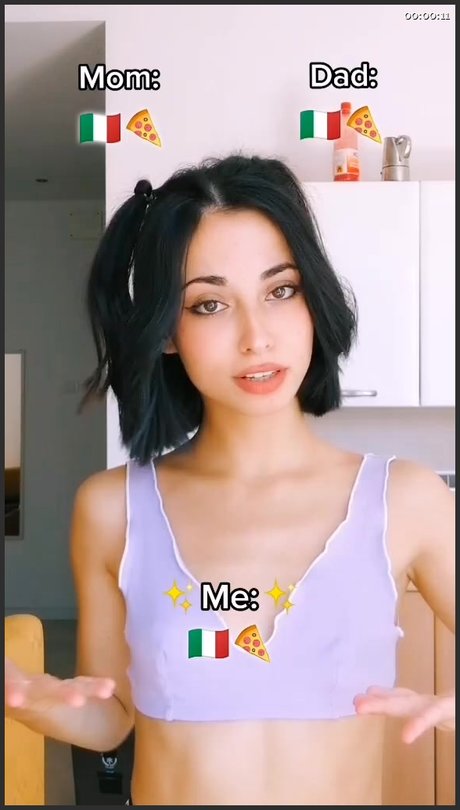 Lucrelisa_ model porn img