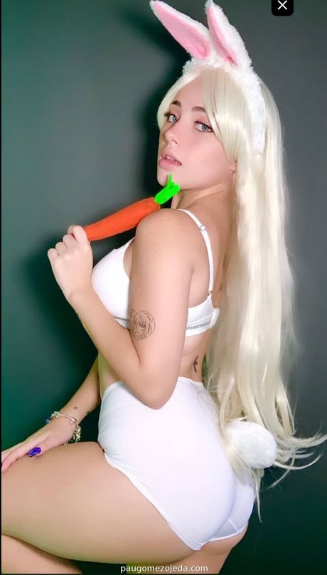 Paulina Gomez Ojeda erotic pornstar pics