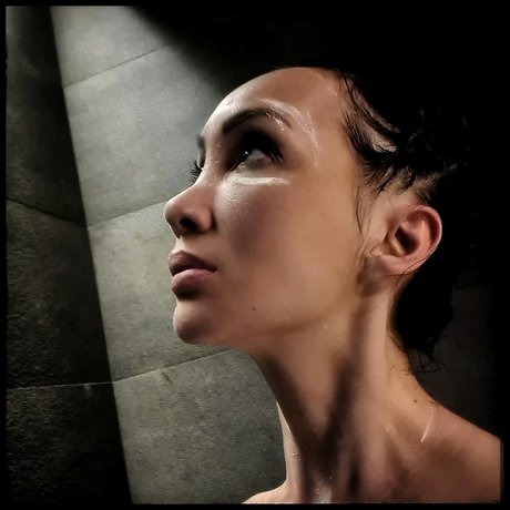 lightskin onlyfans beautiful nude pictures