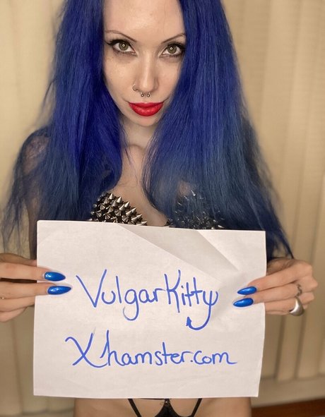 curvy cougar onlyfans sexy pics