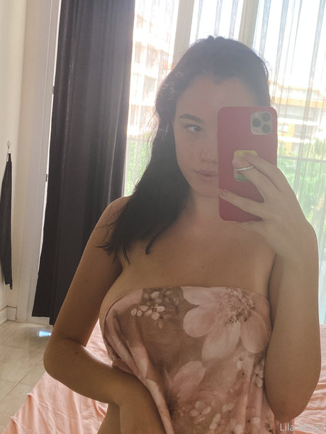 skinny shemale onlyfans porn pic