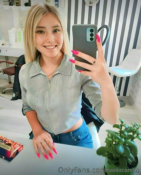 thick latina milf onlyfans sexy nudes picture