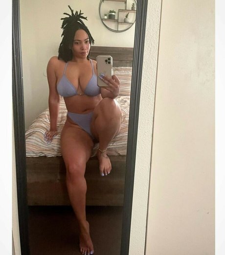 God Beth nice actress pic