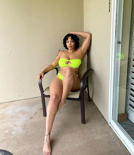 God Beth pornstar xxx pics