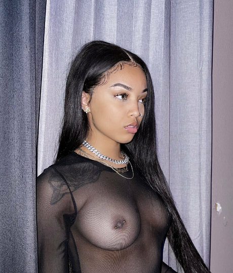 Kelis Gabriela hot actress image