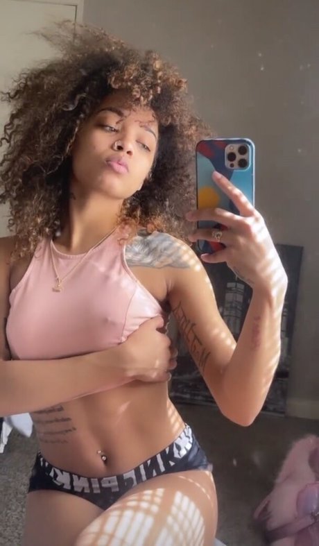 Kelis Gabriela star sex photo