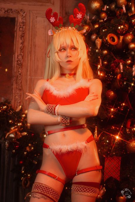 Peeve Chan art model pictures