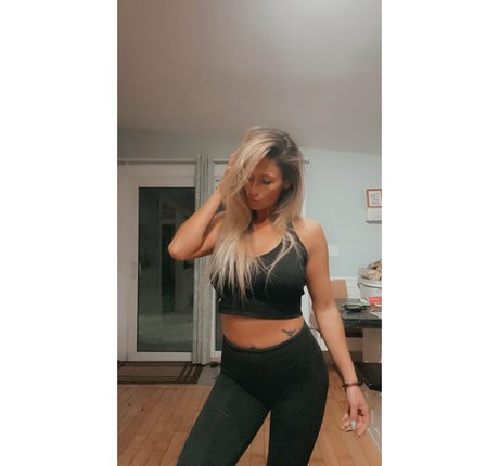 dontbaeme star nudes pic