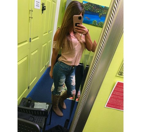 blonde muscle onlyfans hot nude picture