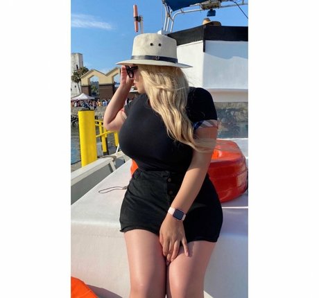 Nimsay perfect model gallery