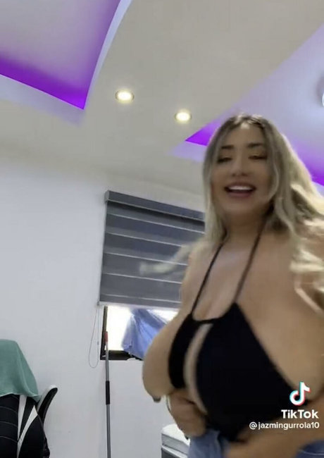 pointy tits onlyfans xxx img