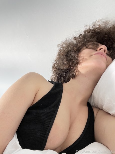 josie_ naked actress images