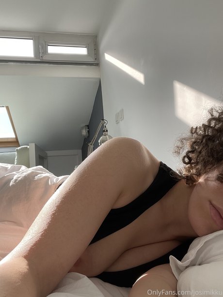 josie_ model nice image