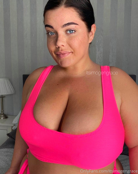 Imogen Grace_ hot model image