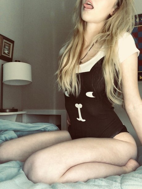 naked milf onlyfans nude photo