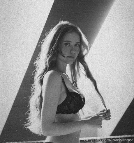 Lovely Linnea nice model gallery