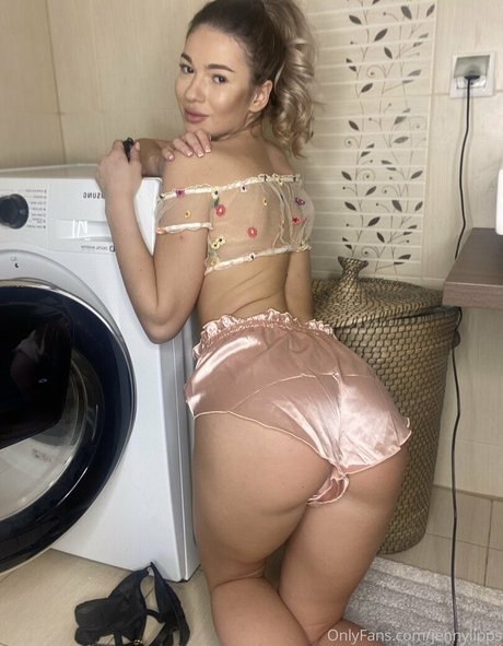 hairy legs onlyfans xxx image