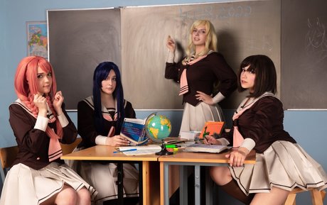 Ariadna Lobe art model gallery