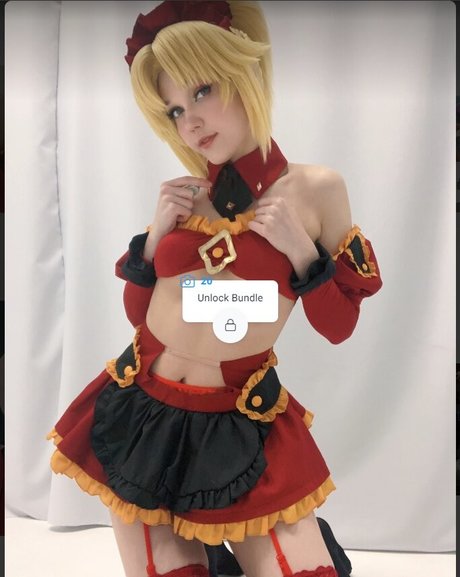 Ariadna Lobe model sex img