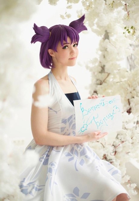 Ariadna Lobe pornstar nude pics