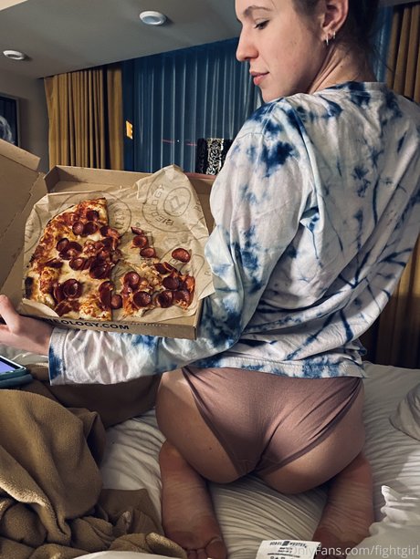 FightgirlFit model beautiful pic