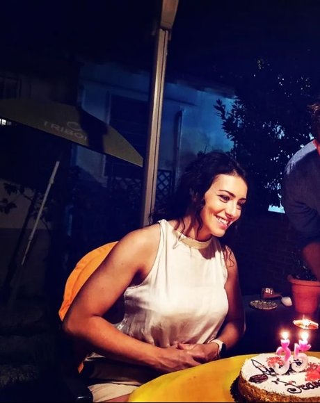 A stranger sel pornstar art pictures