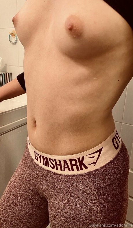 Adonrilla star hot gallery