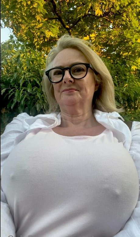 CourtesanAnna nudes star photo