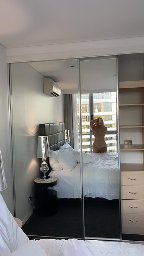 curvy shemale onlyfans beautiful nude images