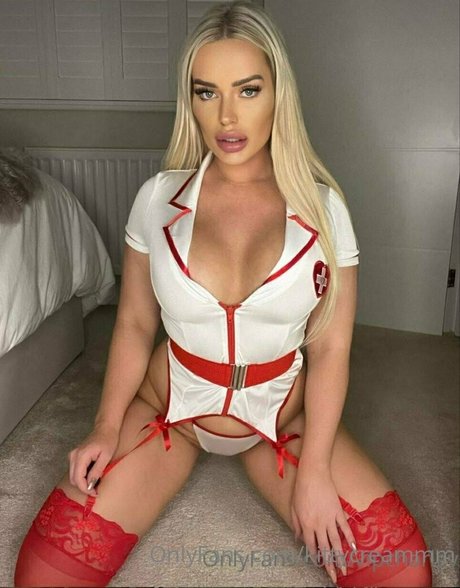 Kittycreammm model pretty img