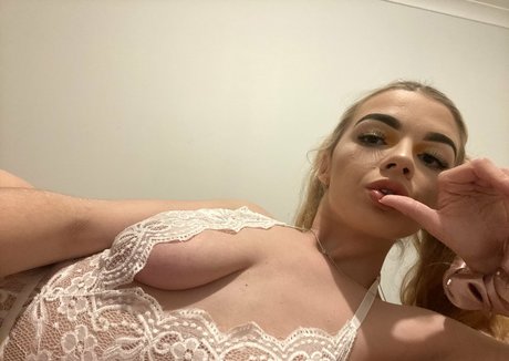 queenkleo nudes pornstar photo