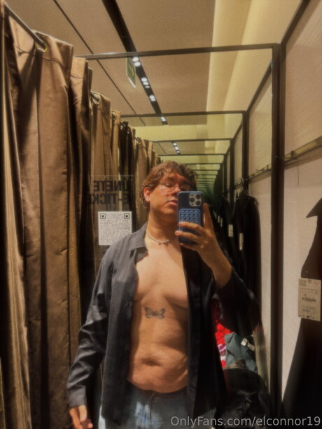 Elconnor19 star nice photo