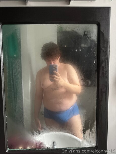 Elconnor19 star hot photos