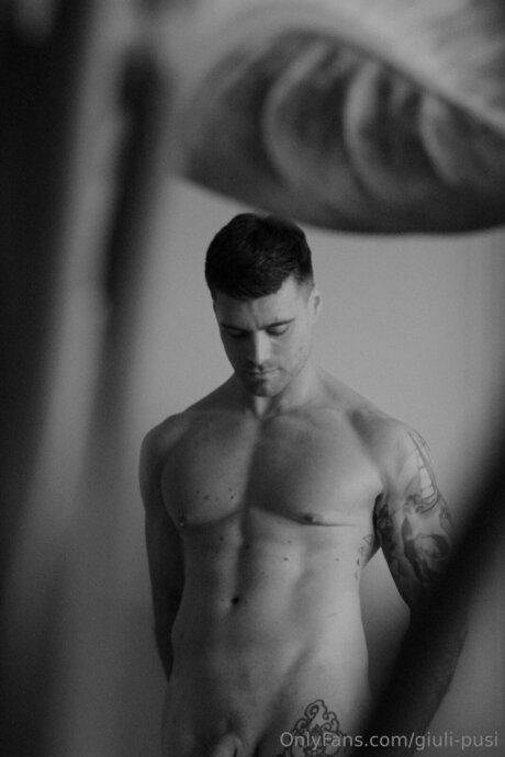 teen fingering onlyfans nude photo