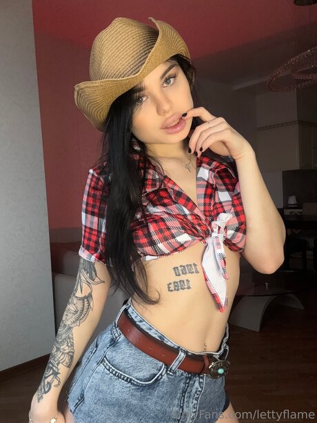 off grid onlyfans beautiful picture