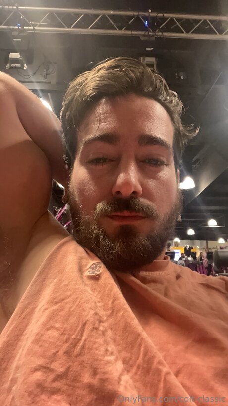 Colt Classic exclusive star image