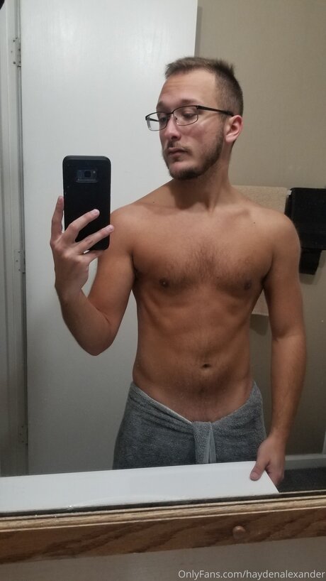 Haydenalexander free pornstar images