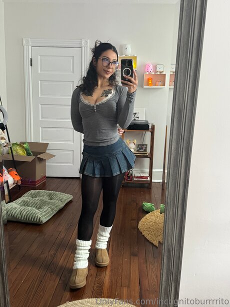 Yoursecretrito actress photo