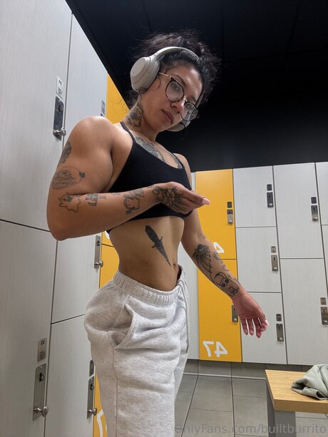 Yoursecretrito nudes star images