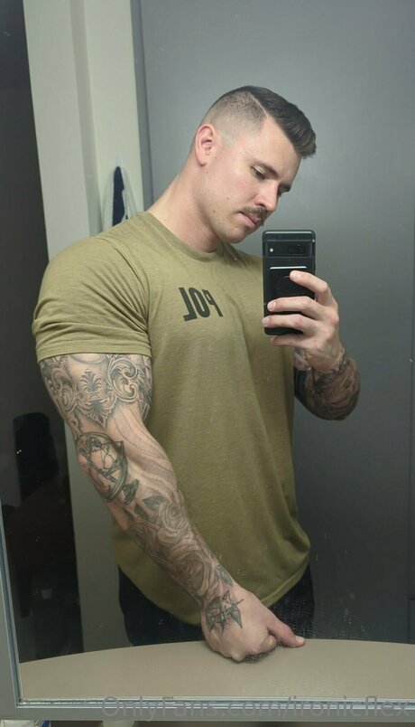 Ironicflex nice actress pictures