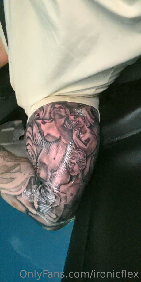 Ironicflex star photos