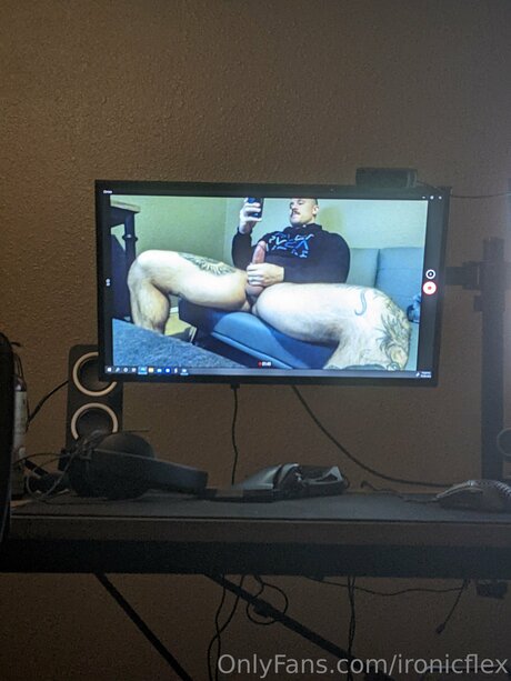 Ironicflex model nudes gallery