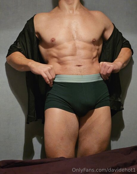 Davidehot1 nice model pics