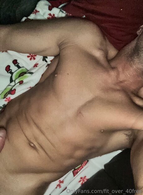 The Naked Trainer Free nudes star photo