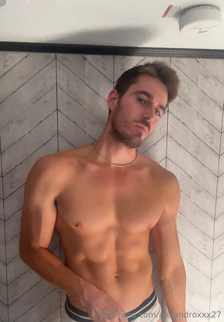 Alejandroxxx27 erotic star photos