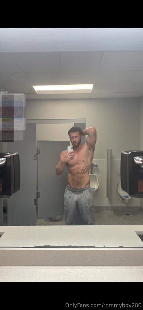 Tommyboy280 xxx pornstar photo